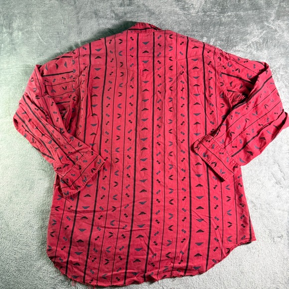 VTG Wrangler Xlong Tails Shirt Men 16.5-34 Red Southwestern Geometric Distressed - Picture 5 of 10